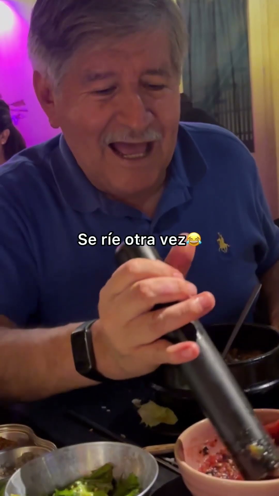 Llevé a mi suegro Mexicano al restaurante coreano y esto pasó