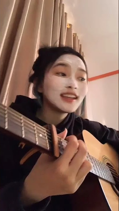 story wa polosan cewe main gitar