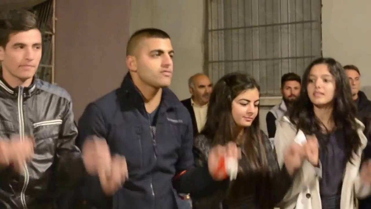 koma bahar çaliyor gürsel paşa gencleri oyunuyor... ALİ KARDESİMİN ASKER KİNNASİ