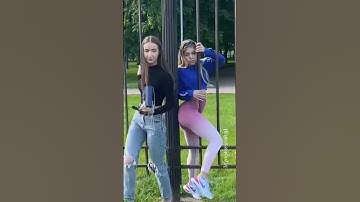 stuck in the fence because of my🍑😂 Inst: fitnesstonya1