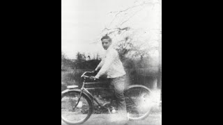 Elvis Last Address in Tupelo Bicycle Photo 1010 N Green Mississippi The Spa Guy