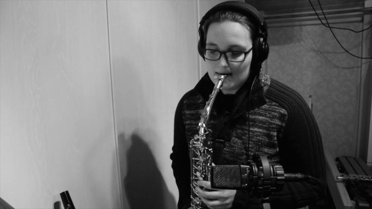 'Licence to Kill' - Emma Vos & Tony Hoyting (Gladys Knight cover)