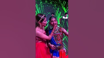 Thumbnail of Shubhaarambh - Amit Trivedi, Shruti Pathak & Divya Kumar`|| Avneet Kaur || Short Video💥📸 #shorts