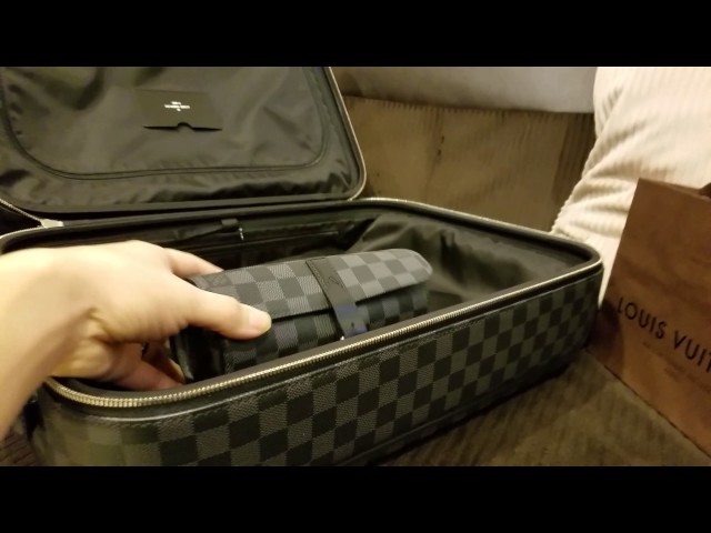 Louis Vuitton Damier Graphite 3 Watch Travel Case