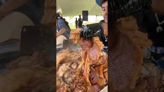 Así pinta las #carnitas el pitufo de Tarímbaro #michoacán