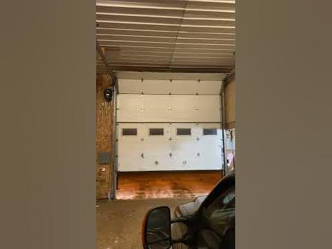 Raynor Control Hoist 2.0 Door Opener - YouTube