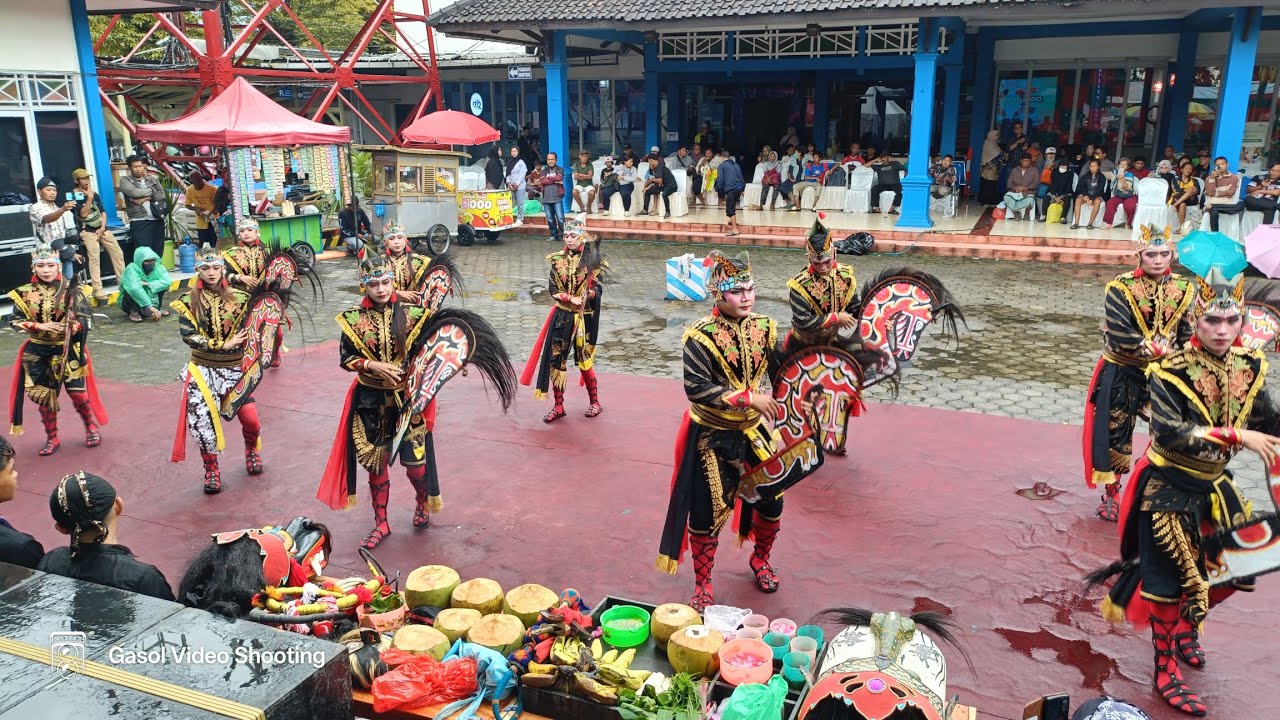TARI PRAJURITAN EBEG KARYA MUDA BUDAYA LIVE RRI PURWOKERTO