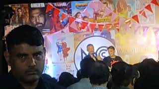 Rahul dev at khidkiya festival giving suggestions to struggling actor with cast dir Mukesh chhabra