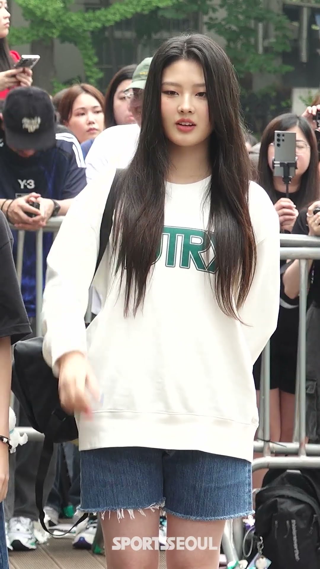 비비업 현희, 하이틴 악동 무드 그대로!
