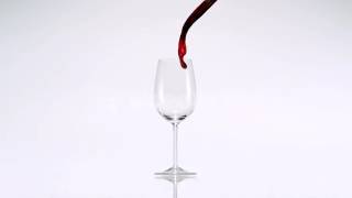 pouring red wine into glass slow motion 4kzulcmvg  PM