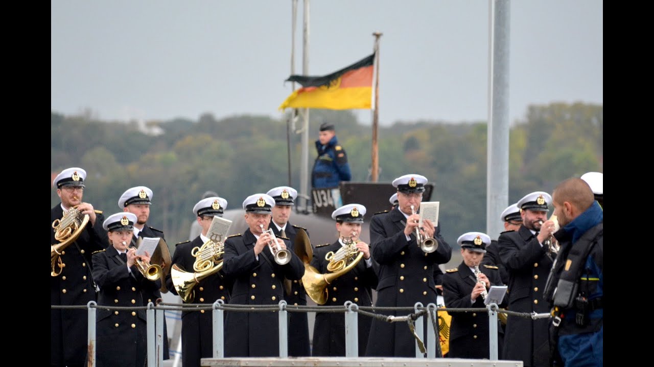 Schleswig-Holstein-Lied und Nationalhymne Eckernförde - YouTube