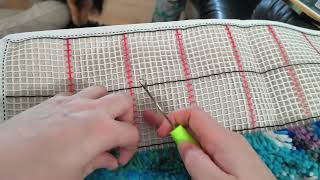 Relaxing Latch hook with me- Aurora rug- part 9
