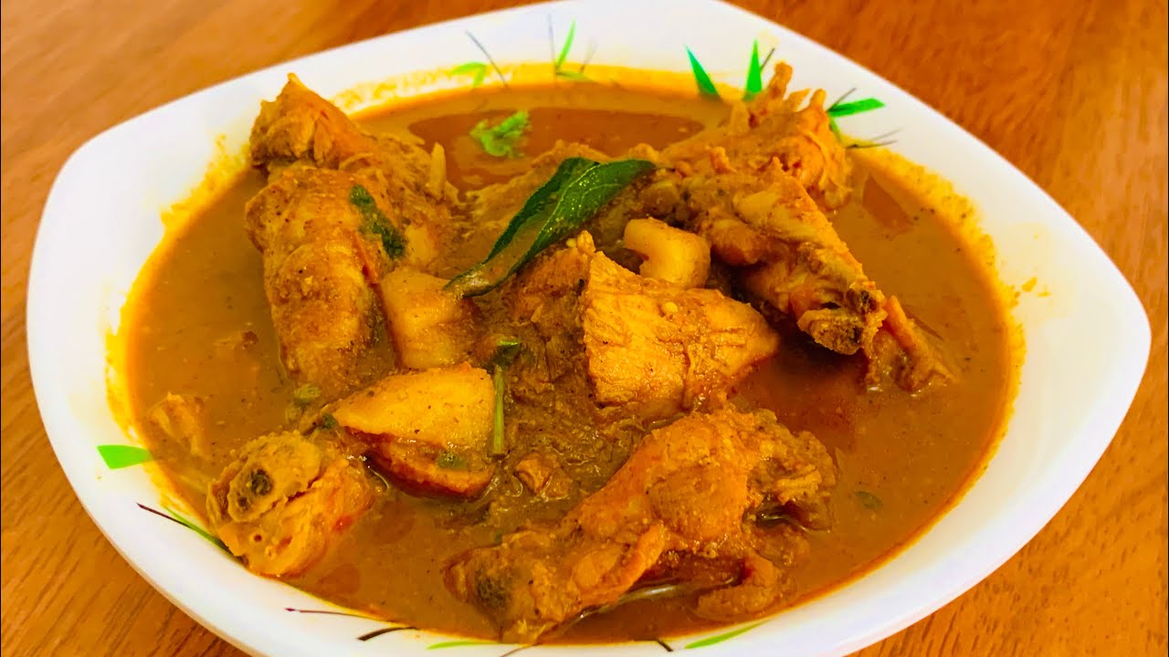 Kerala Style Nadan Chicken Curry // Manee’s Tasty Kitchen