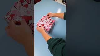 Master the Art of Gift Wrapping with Fun Folds! 🎁✨