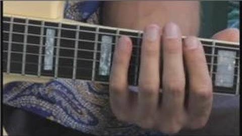 How to Play a C Symmetric Dominant Scale : How to Play Scales on the Guitar 1