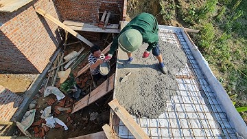 Đổ Mái Nhà Tắm, Vệ Sinh Nhà 2 Mẹ Con Bà Má| Cói Lalin