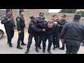 Müxalifət liderlərini gözləyən cəbhəçilər avtobusa doldurulub aparılır