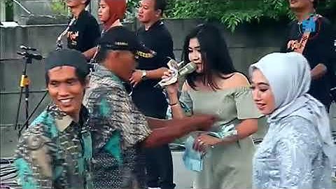 Air Mata Perpisahan - Vela Zaladara (SK Group)