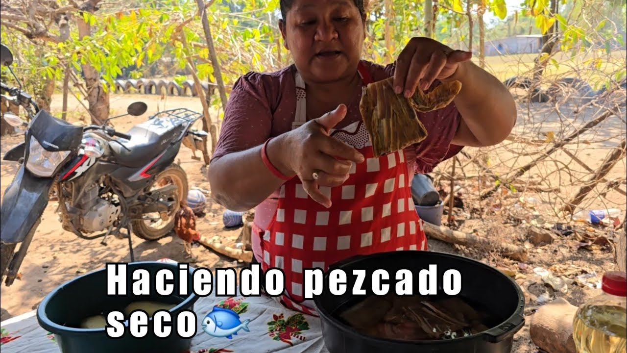 Preparando el pezcado seco a nuestro estilos 🐠