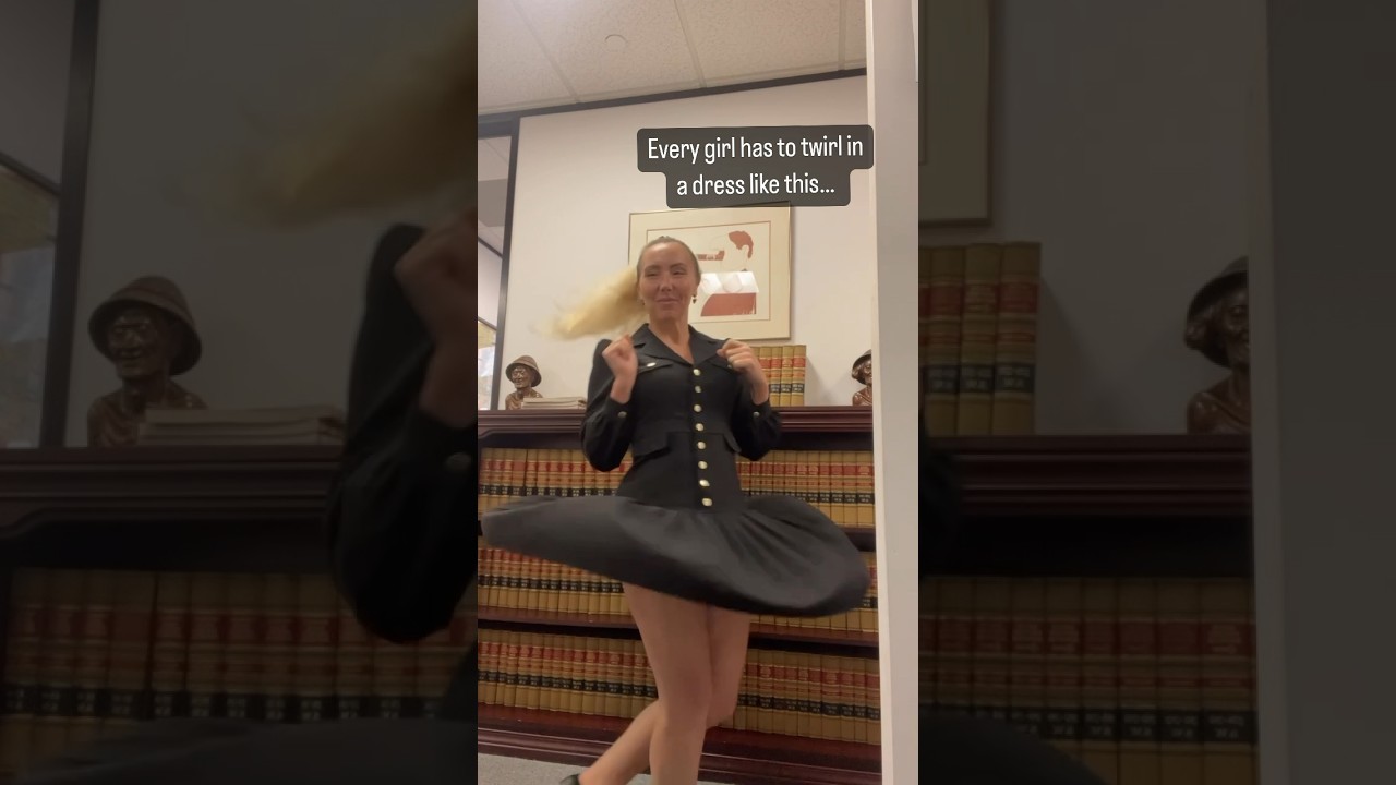 TWIRLING Girl in Nanette Leport Fashion World Wear Lovable Curves Office Outfit Business Casual