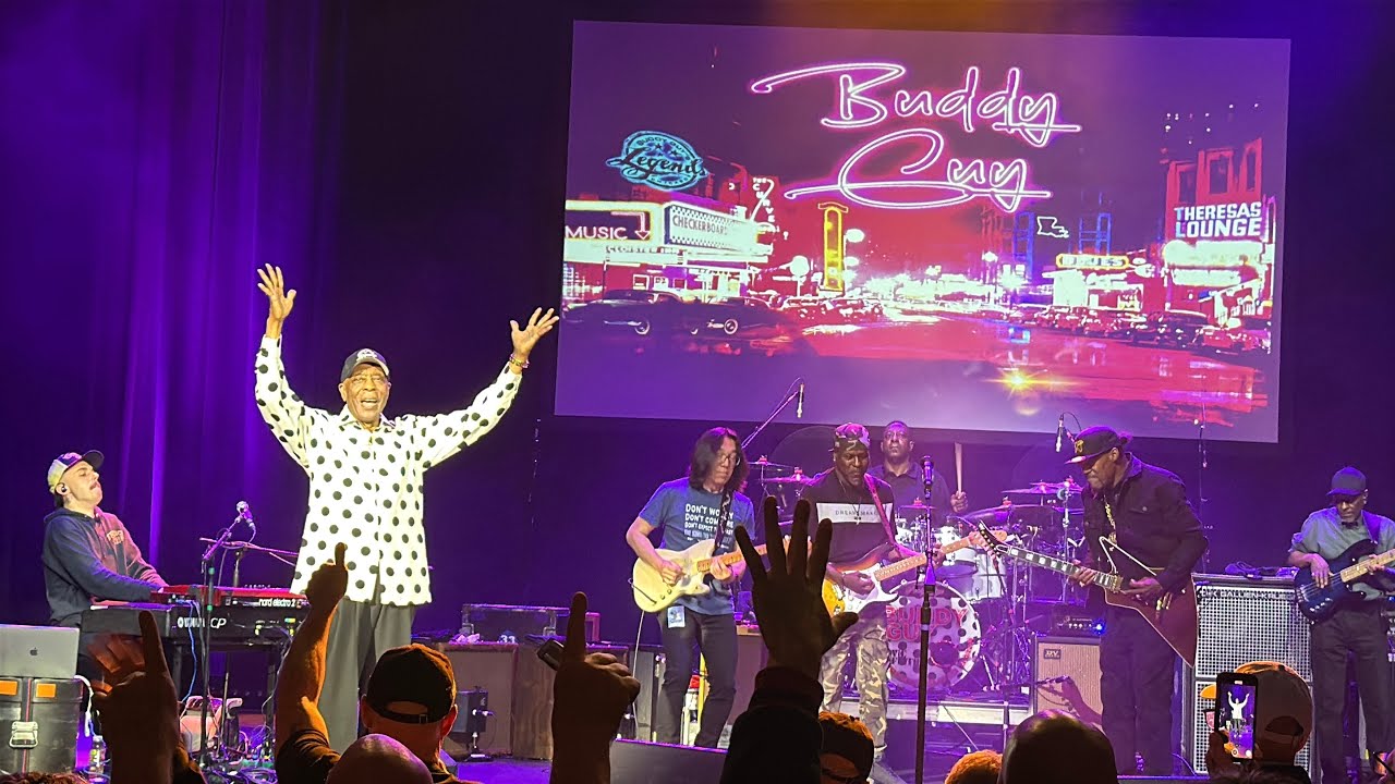 BUDDiiSSHOW 21th Birthday スクラッチ V101 Throwback Holiday Jam - Golden 1 Center