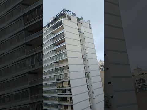 ከዚህ ሙቀት ልንገላገል ነዉ ዛሬ ሊባኖስ ቤሩት ዝናብ ዘነበልን እግዚአብሔር ይመስገን እንዴት ደስ እንዳለኝ እኮ