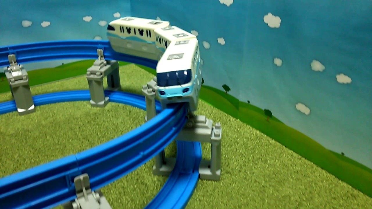 プラレール ディズニーリゾートライン プレイセット - YouTube