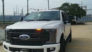 2019 Ford Super Duty Lariat Snow Plow Warning Lights (Outdoor Video) screenshot 1