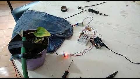 Controle de Irrigação Utilizando Sensor de Umidade e Arduino