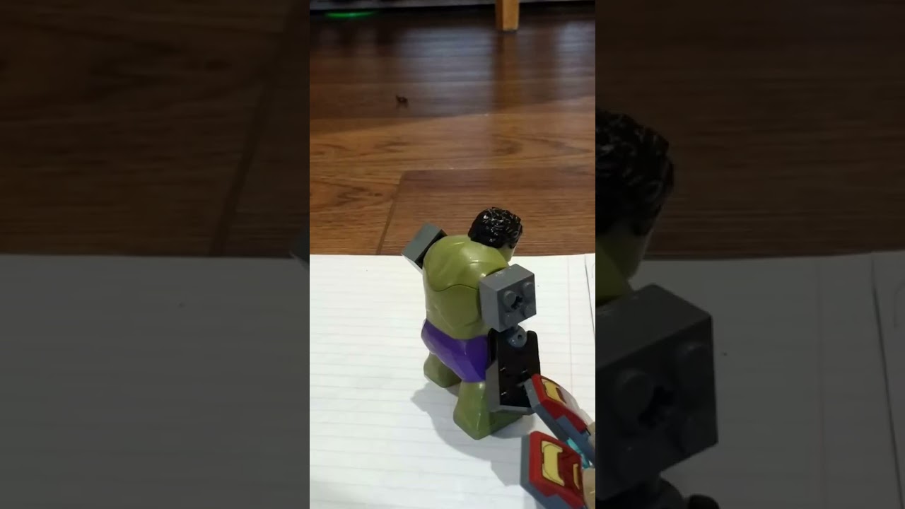 striderman Vs. robo hulk