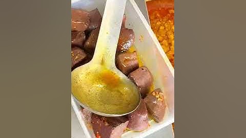 Đi Phan Thiết nhất định phải thử Mì Quảng Vịt siêu lạ| Lăn Cùng Thi