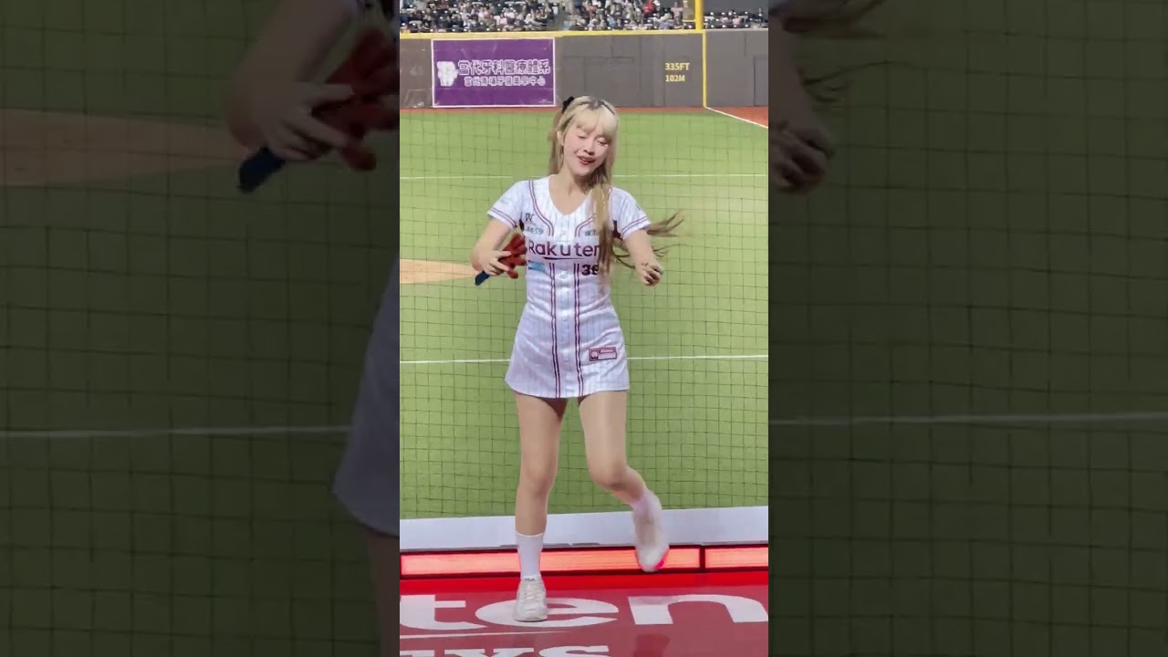 🗓️2025.08.09 📷禹菡Cam ⚾️9局下 🎶客家本色 ⚾️9局下半 🎶球員應援：陳晨威、林承飛、林泓育 🎡響樂趴Day1 #禹菡³⁶ #樂天女孩 #RakutenGirls