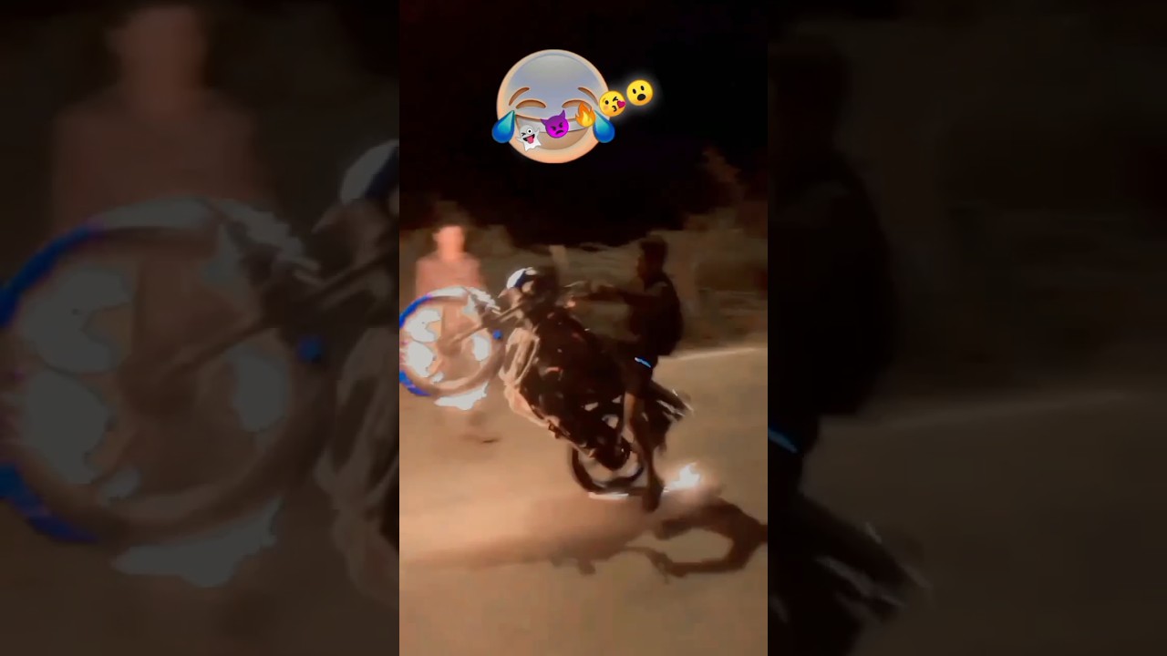 wheelie stunt #ninjah2rlover #rider #h2rlovers #kawasakih2lovers #h2r #edit #ninja #bike #duke