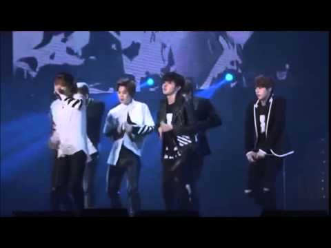 [LIVE WAKE UP TOUR] BTS - LET ME KNOW + TOMORROW