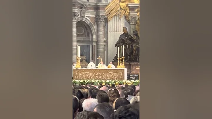 Saint Peters Basilica - Second Easter -  April 2022