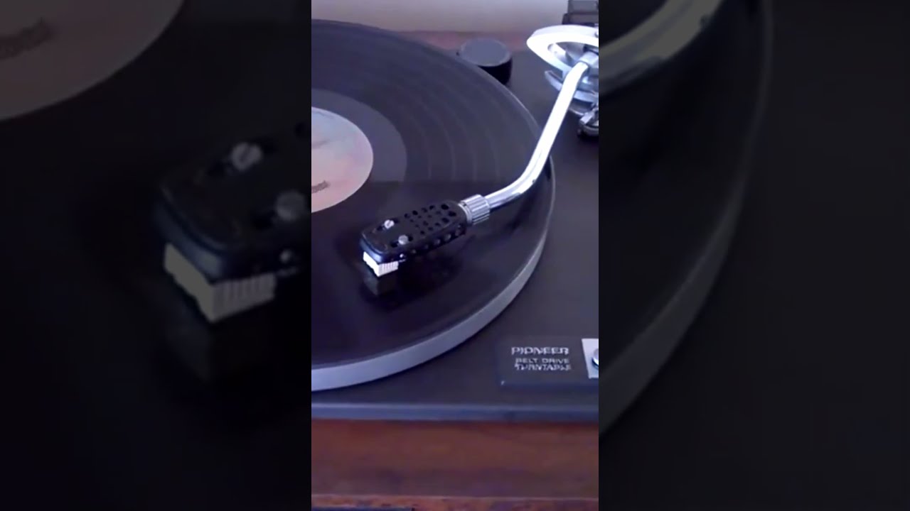 Pioneer PL-25E Turntable #shorts - YouTube