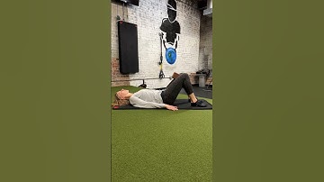 Trainer Tip Tuesday: Yoga Block Glute Bridge 💪 Let’s get moving Denver!