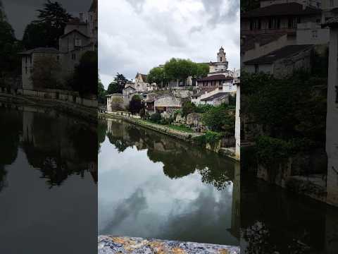 🇫🇷 📹 | Stunning medieval village, Nérac, Nouvelle-Aquitaine, France, Pont-Vieux