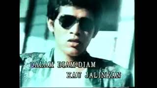 Download Lagu X RAY - Sungguh Tak Ku Sangka MP3 Download Lagu X RAY - Sungguh Tak Ku Sangka MP3