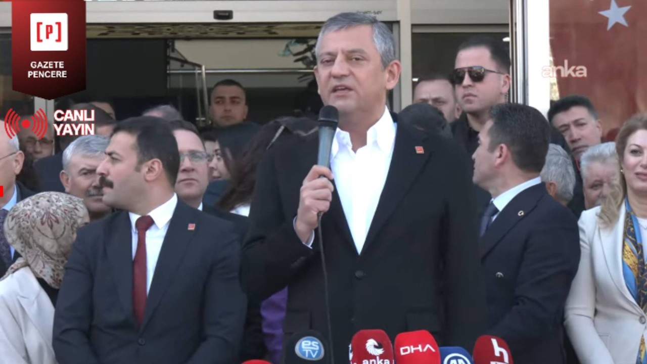 #CANLI | CHP Genel Başkanı Özgür Özel, Sivrihisar Belediye Başkanlığı'nı ziyaret etti