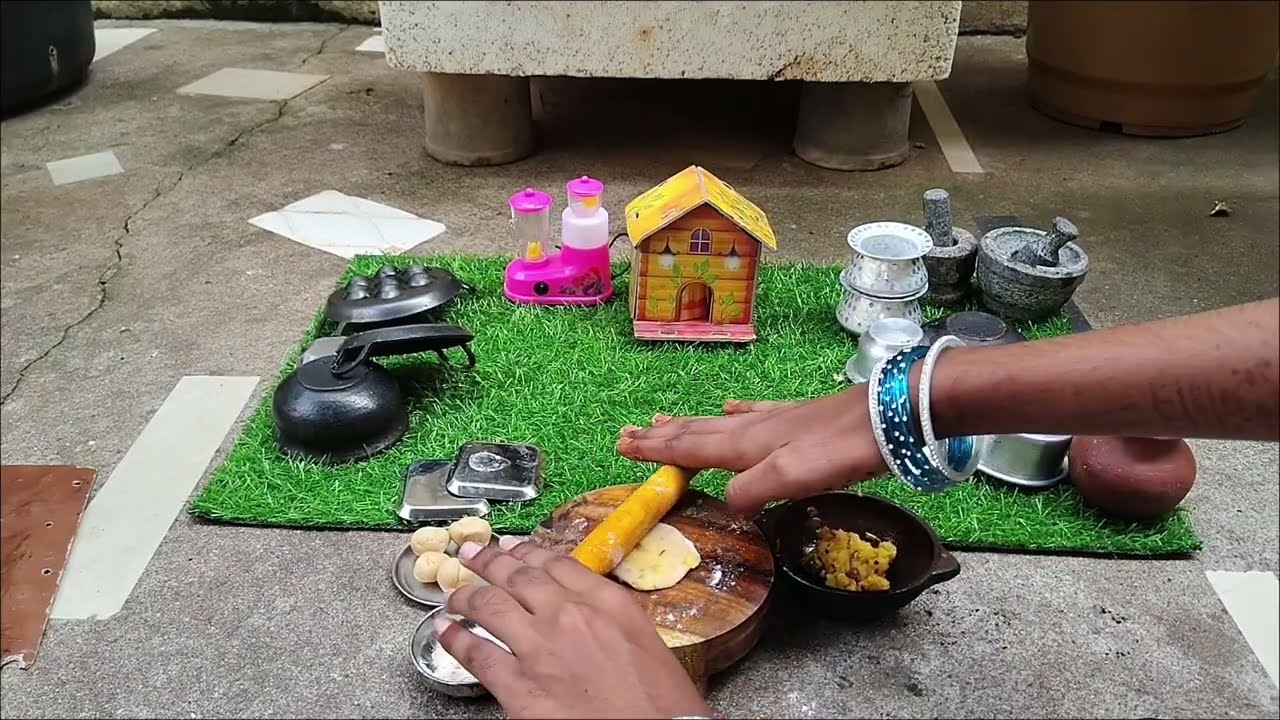 Aloo paratha recipe in miniature cooking 