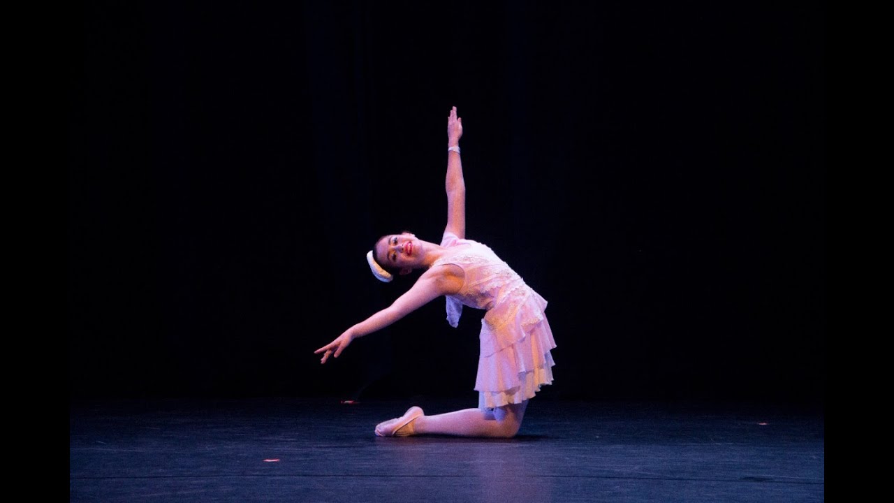 La Vie | Solo feminino Infanto Juvenil - Ballet Clássico | Muv Festival 2021
