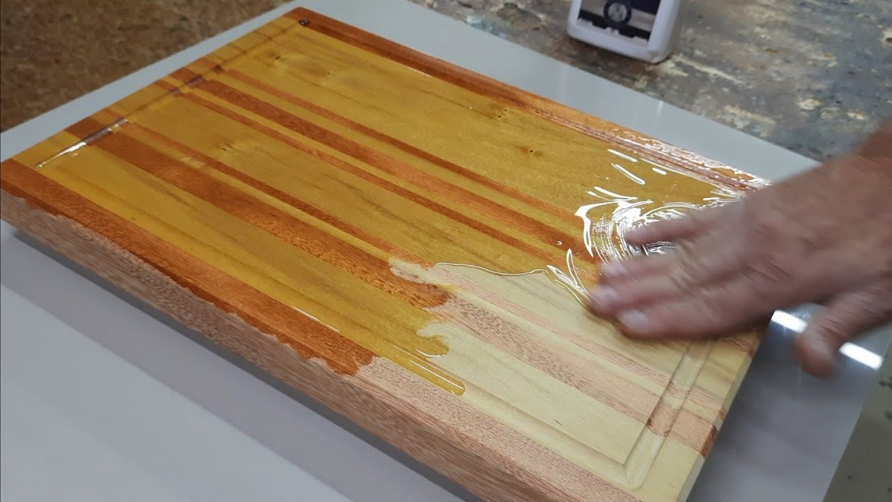 Tábua de carne marchetada. Madeira cambará e garapeira @escutaoveio