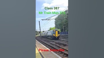 Ex GWR Class 387 passing Harringay by Mr Train Man 373