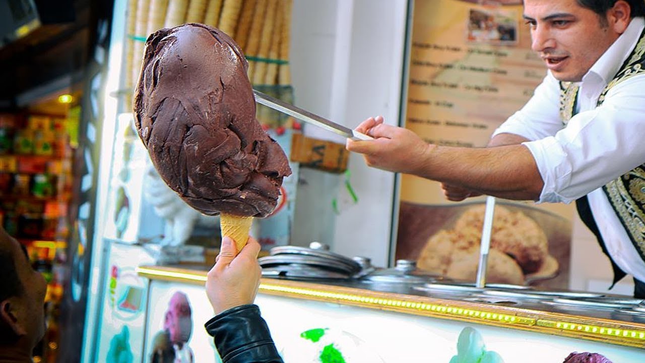 Turkish Ice Cream Dondurma | Ice Cream Tricks and Pranks in Istanbul,  Turkey - YouTube