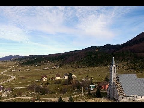 Video: Menšikov toranj, crkva arhanđela Gavrila na Čistim prudima u Moskvi