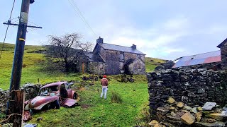 Exploring An ABANDONED Farm Filled With RETRO Toys -  Abandoned Places