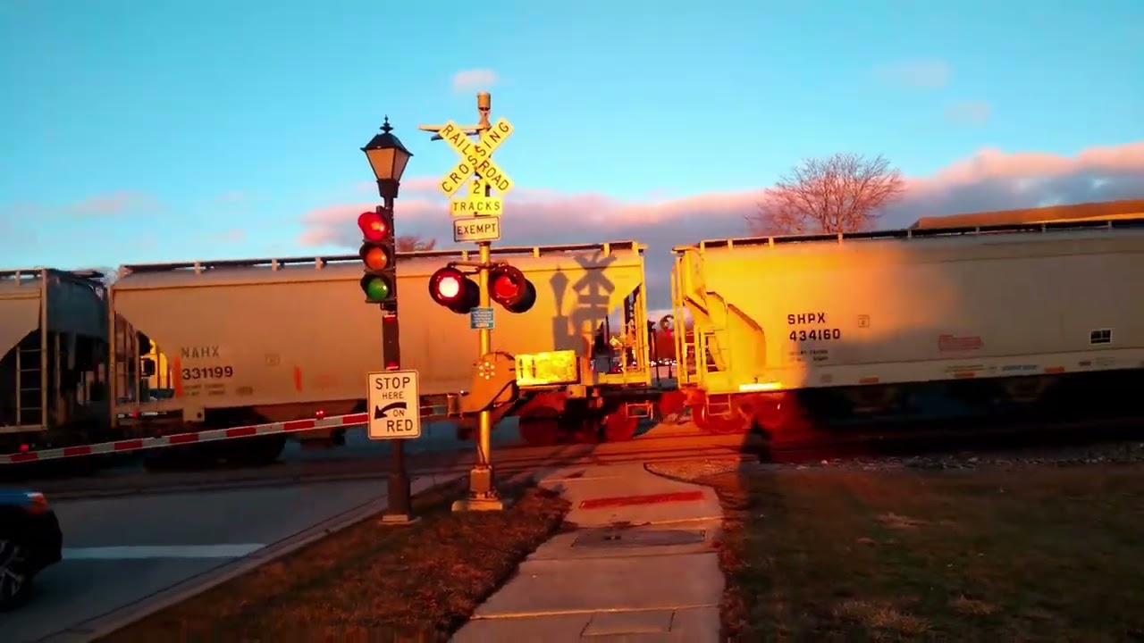 Unexpected CPKC 641 Westbound Freight at Watertown Plank Rd, Elm Grove WI
