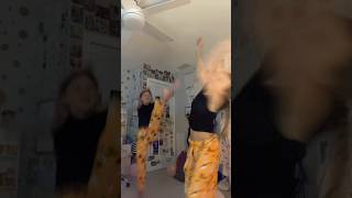 Rolly Rolly Rolly シViralシ