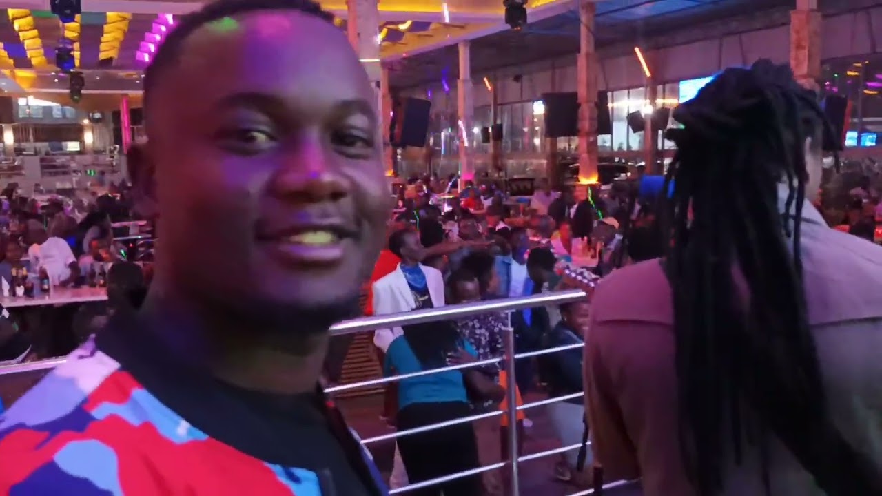 KAMBA ARE THE BEST EVER MAIMA PERFORMING LIVE AT QUIVER LOUNGE KITENGELA 🎸🎸🎸🌎🌎🌎🇰🇪